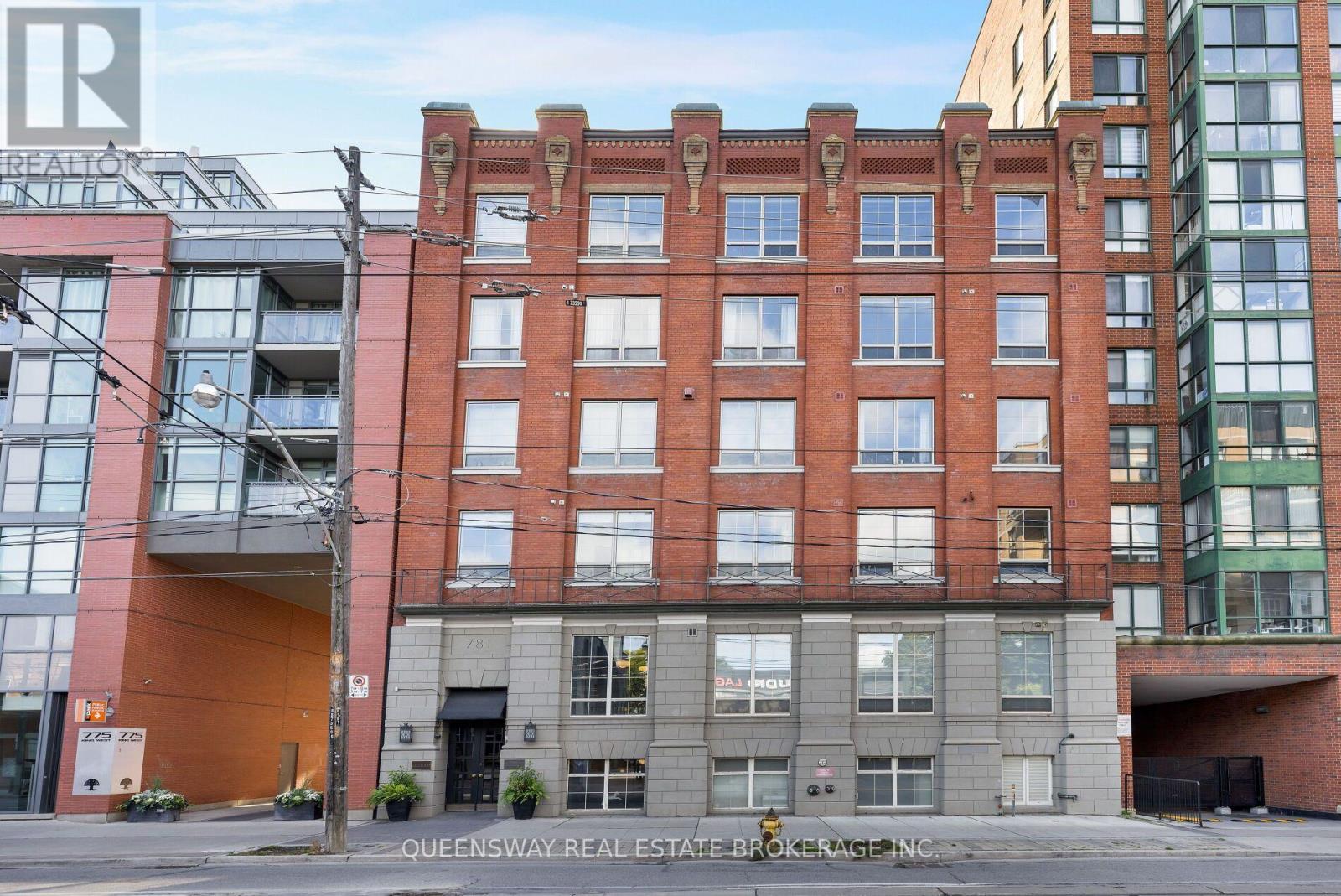 #602 781 KING STREET W - 19