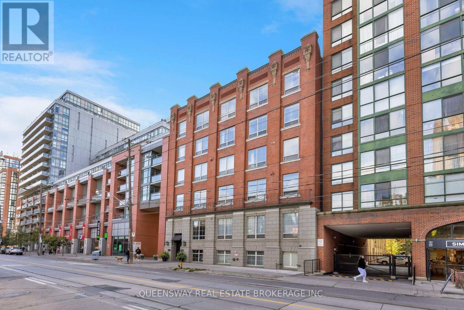 #602 781 KING STREET W - 20