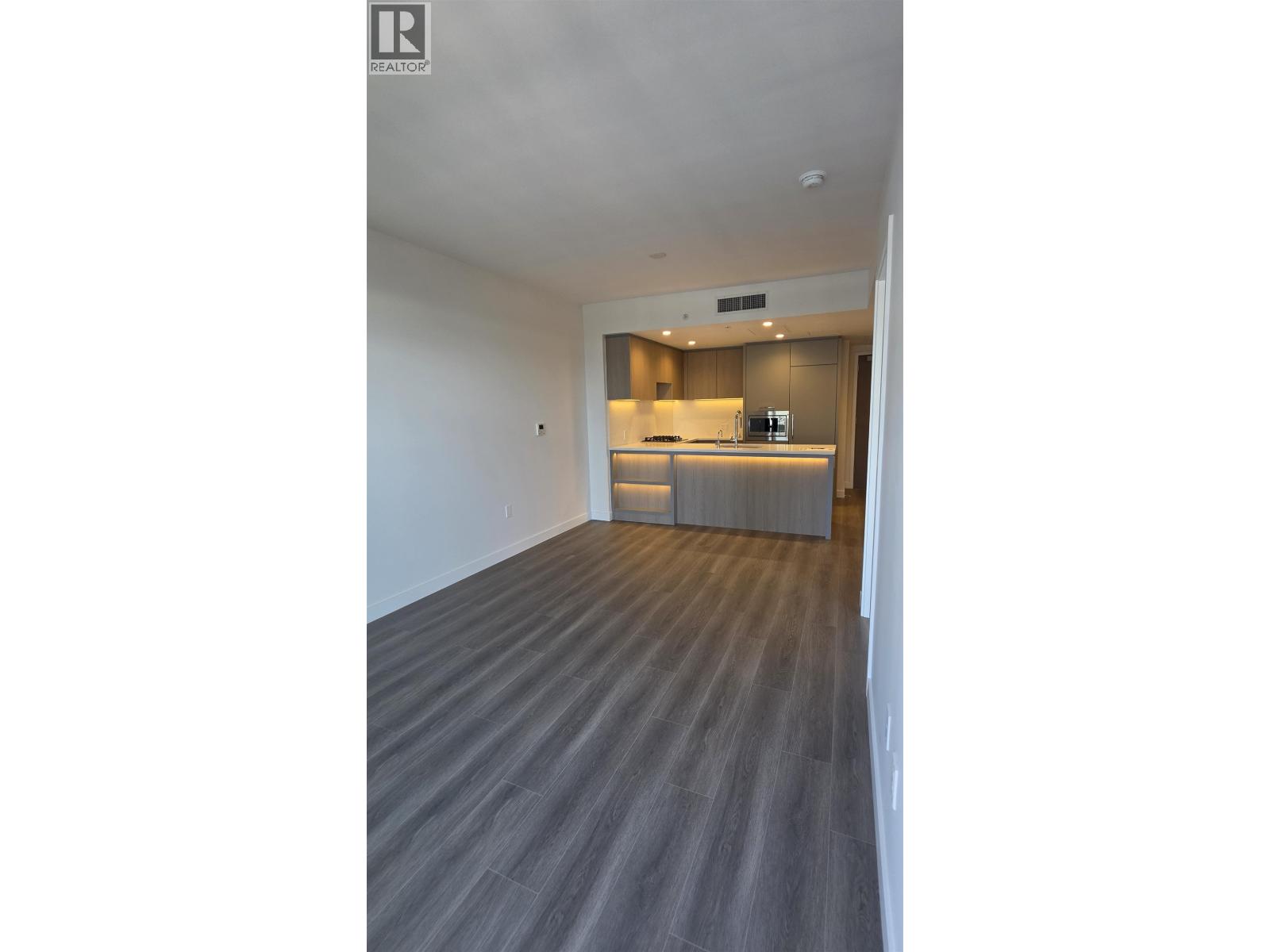 1 Bed, 1 Bath House for Sale in Burnaby – 1603 6608 SUSSEX AVENUE, Burnaby – MLS# R3142221 - Image 4