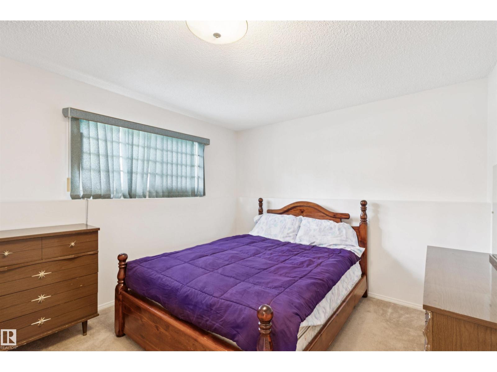 9315 168 AV NW - 21