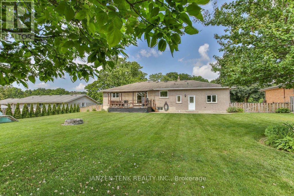 492 19 HIGHWAY - Image 43