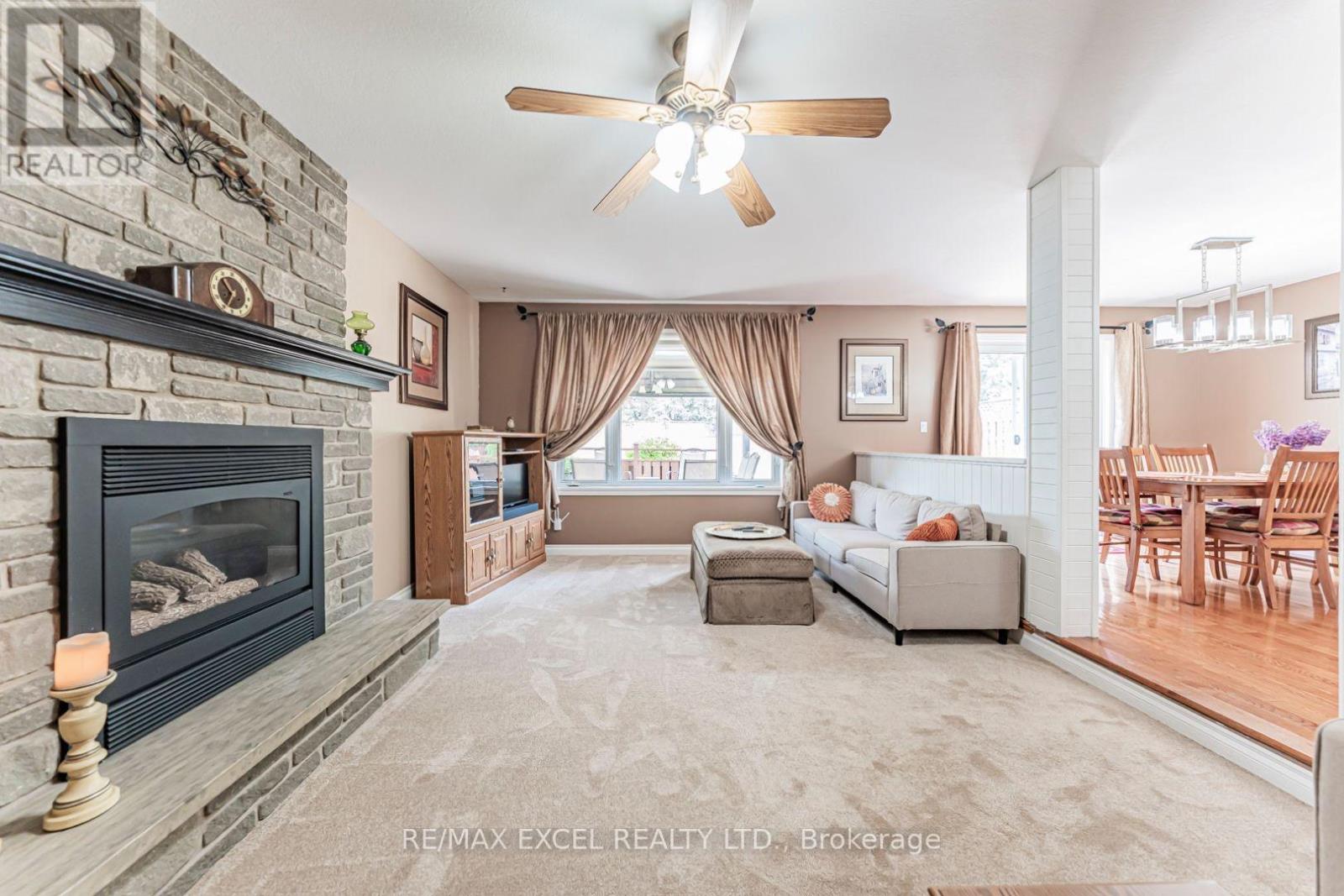 1032 SUNSET DRIVE - 10