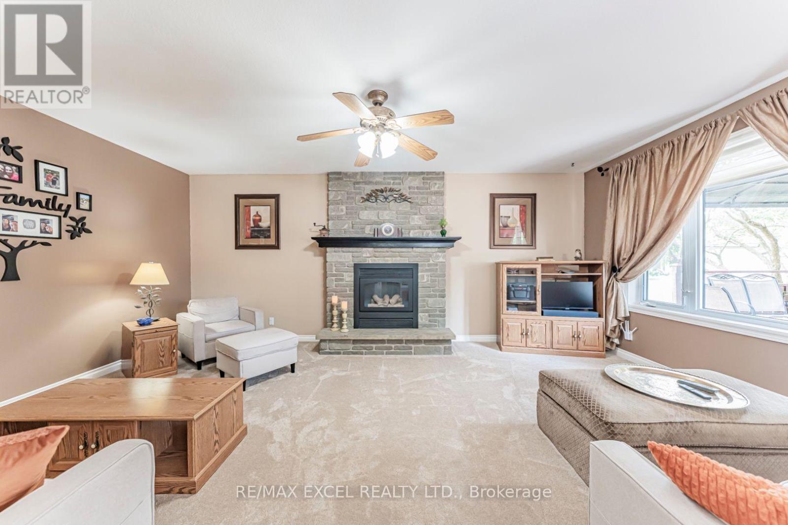 1032 SUNSET DRIVE - 11