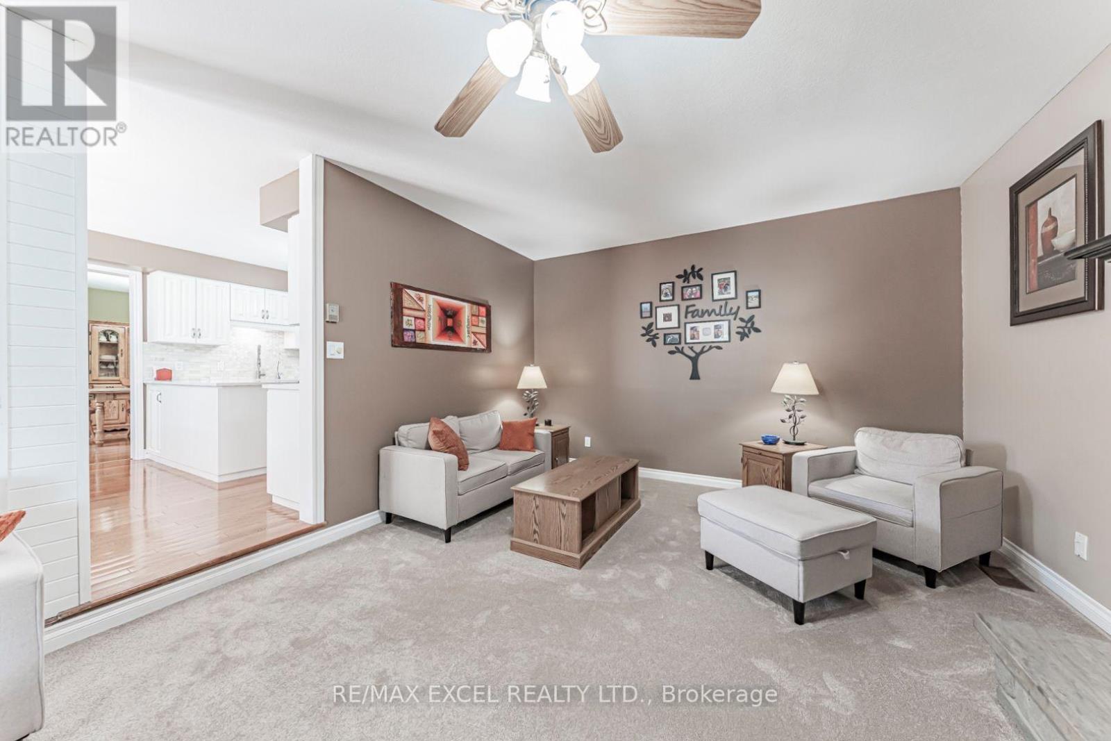 1032 SUNSET DRIVE - 12