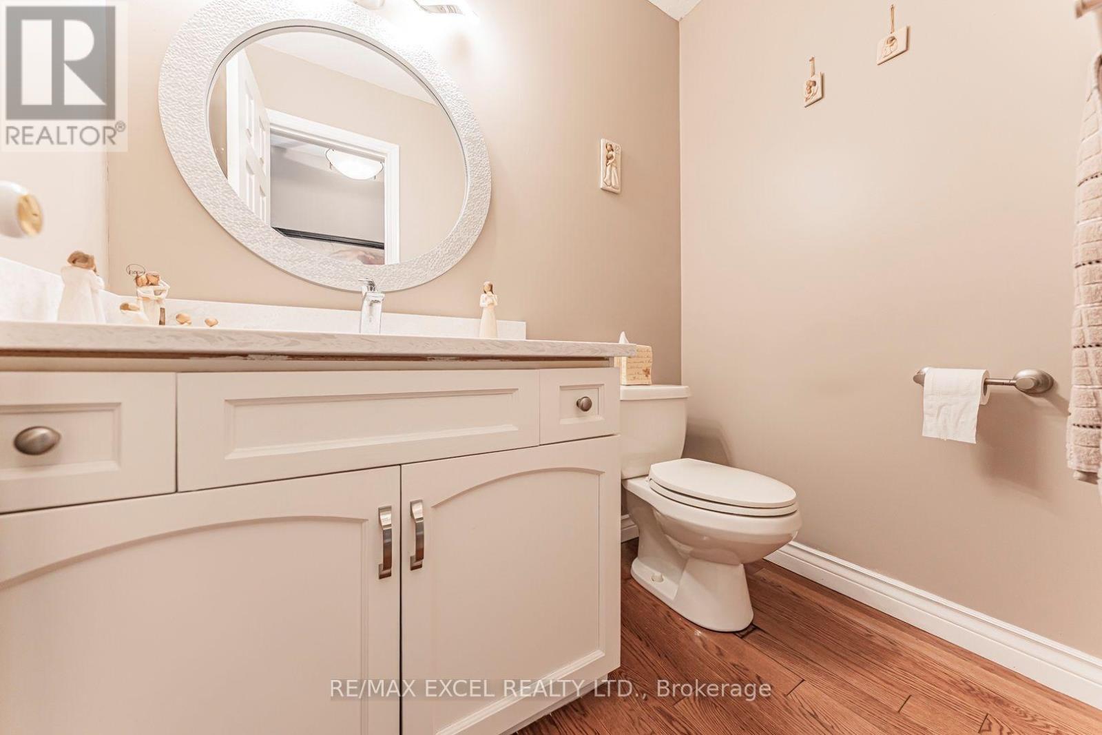 1032 SUNSET DRIVE - 17