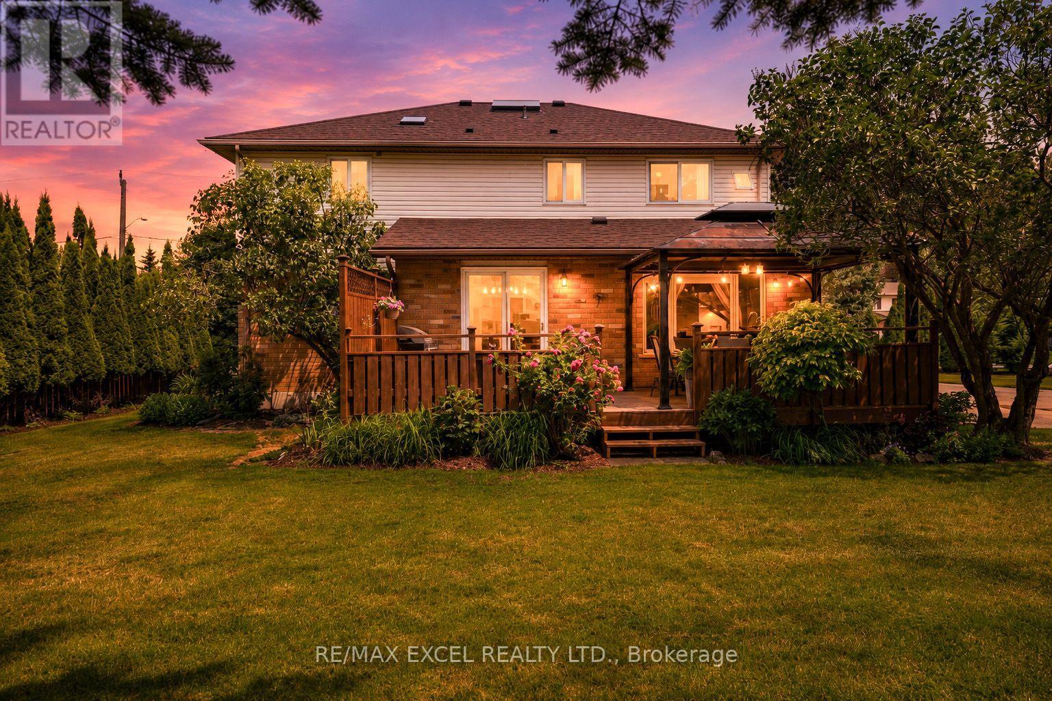 1032 SUNSET DRIVE - 2