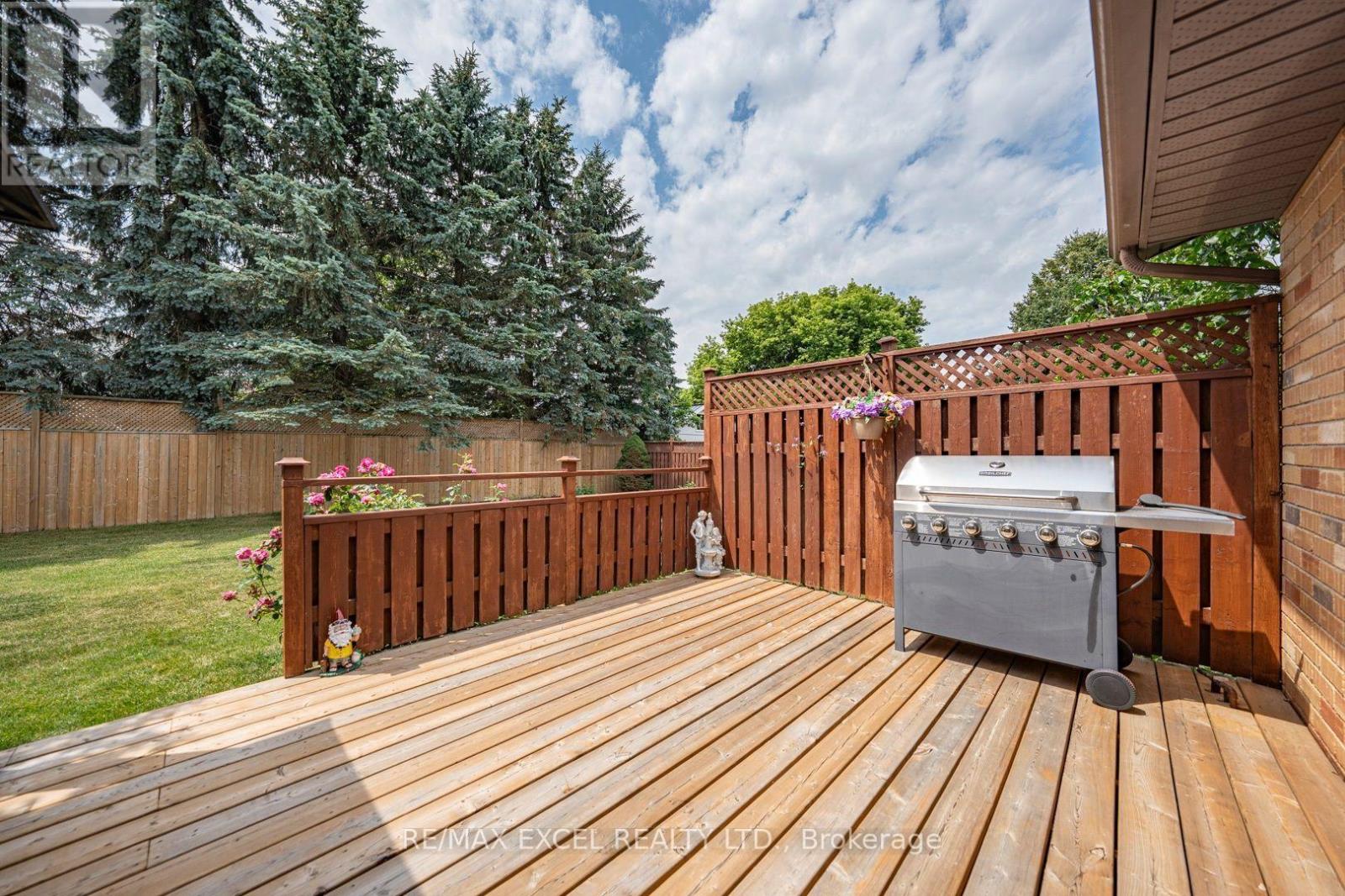 1032 SUNSET DRIVE - 43
