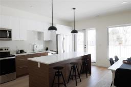 100 Des Meurons Street, Winnipeg, MB R2H2M3 Photo 11