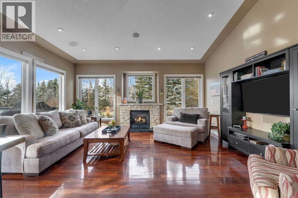 275200 Township Road 233 - 8