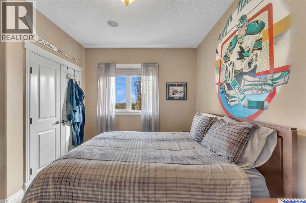 275200 Township Road 233 - 22