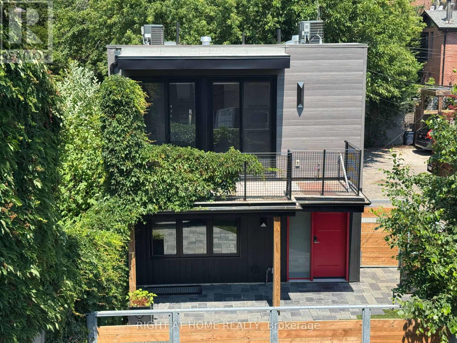 Laneway Suite Front