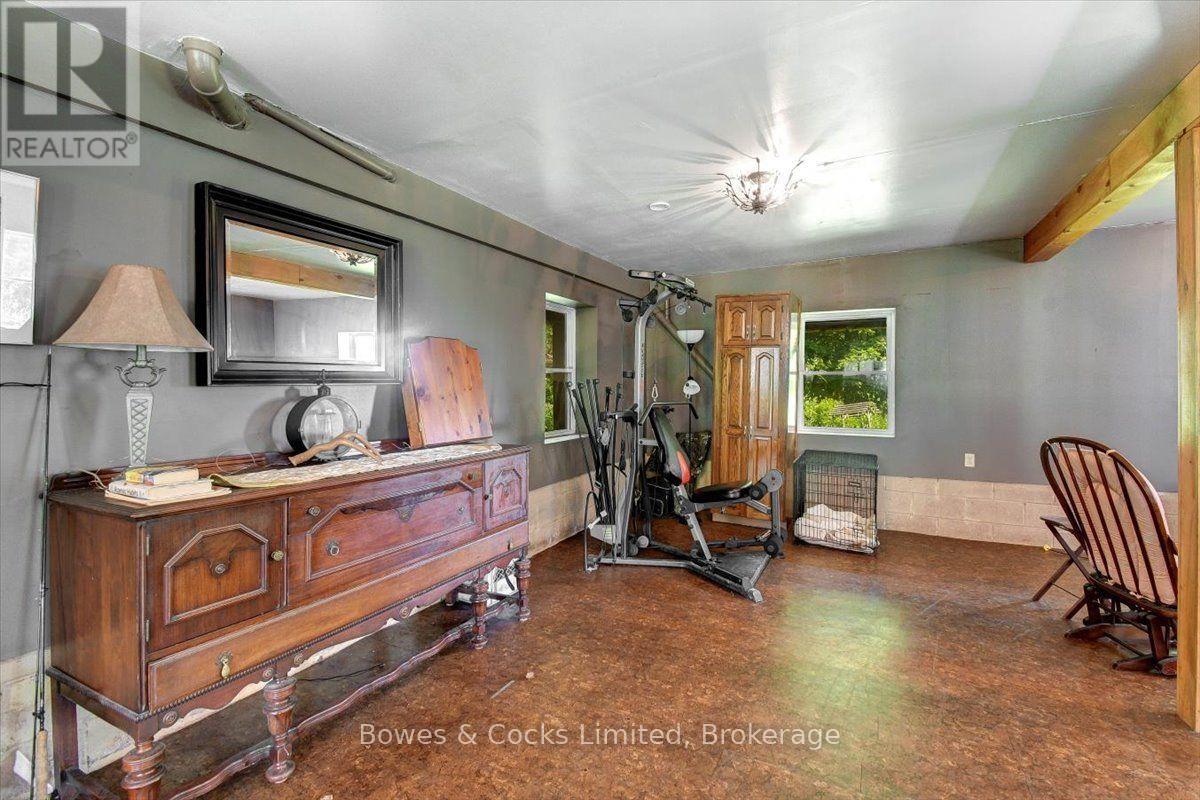 161 & 262 COLBOURNE ROAD - 13