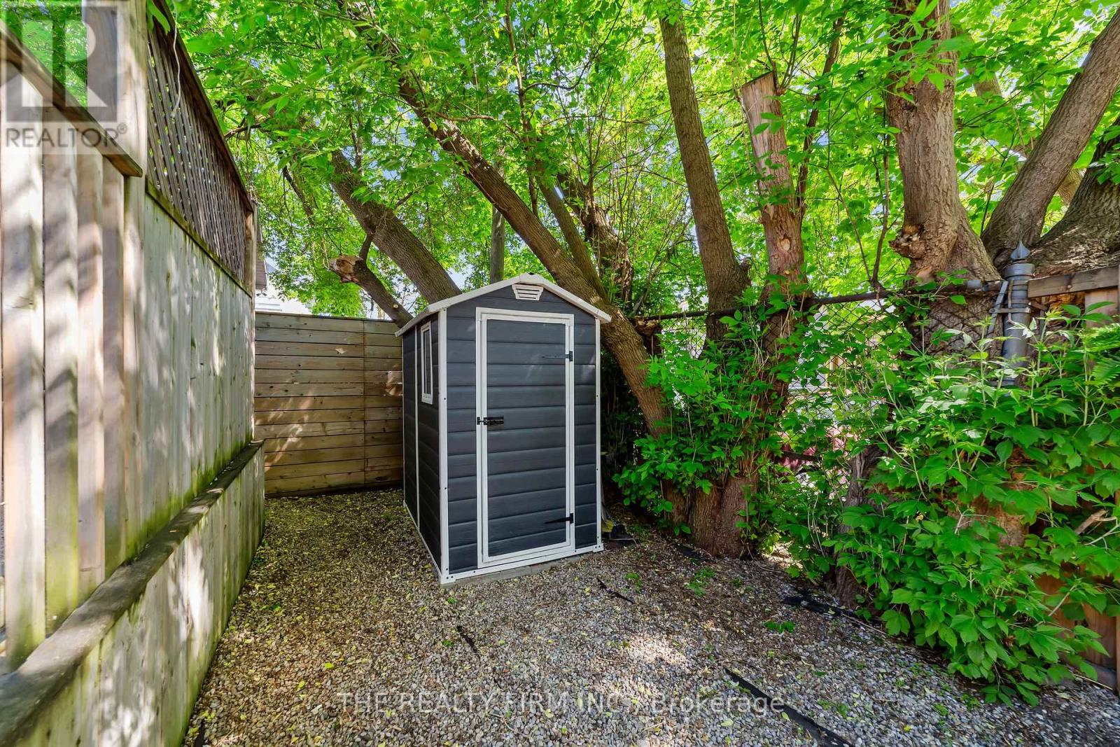 5 HENRY STREET - 21