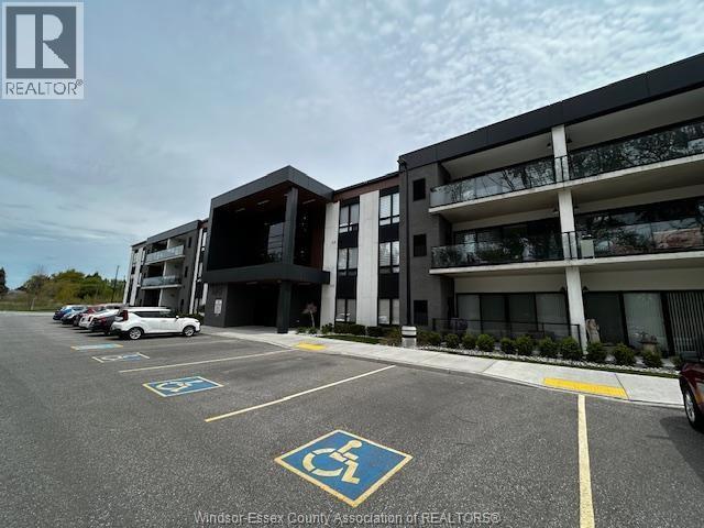 #209 140 MAIN STREET East - 4