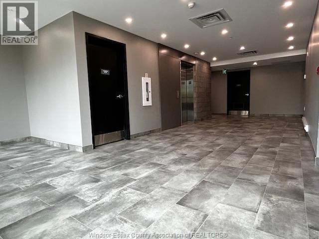 #209 140 MAIN STREET East - 12