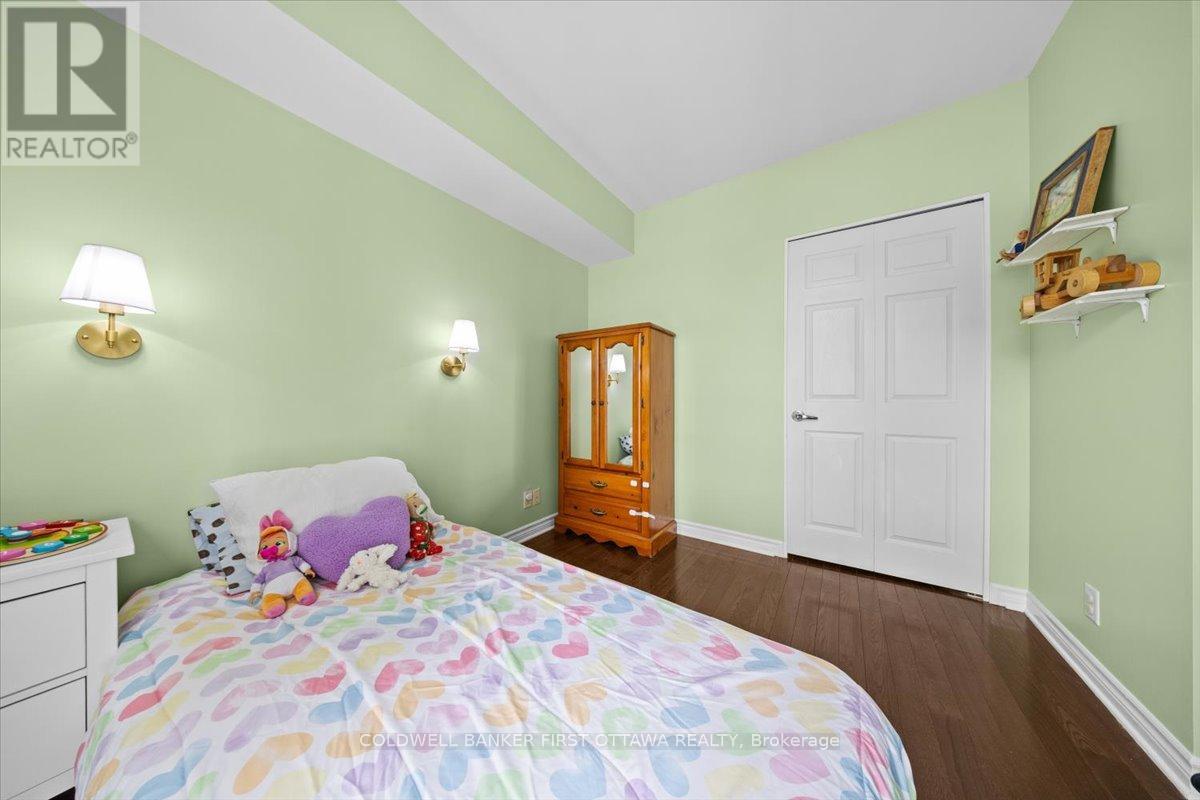 #1401 445 LAURIER AVENUE W - 14