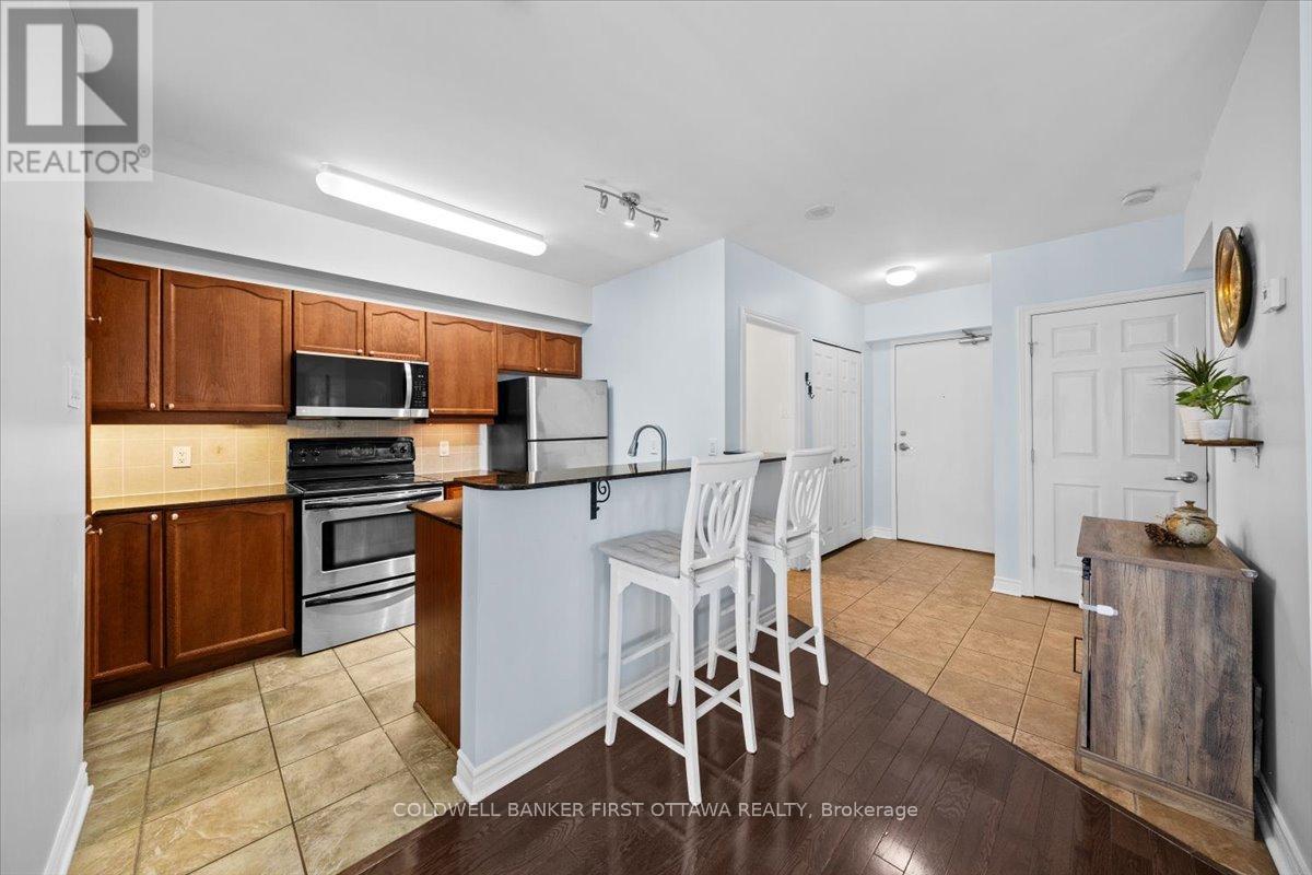 #1401 445 LAURIER AVENUE W - 9