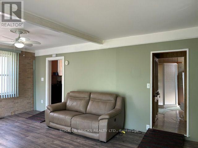 12 CROSS STREET - 16