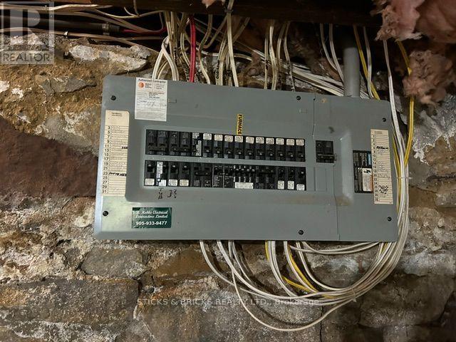 12 CROSS STREET - 50