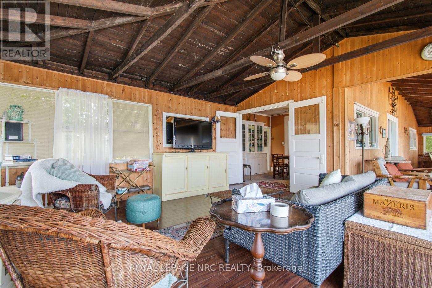 85 LIGHTHOUSE DRIVE - 22