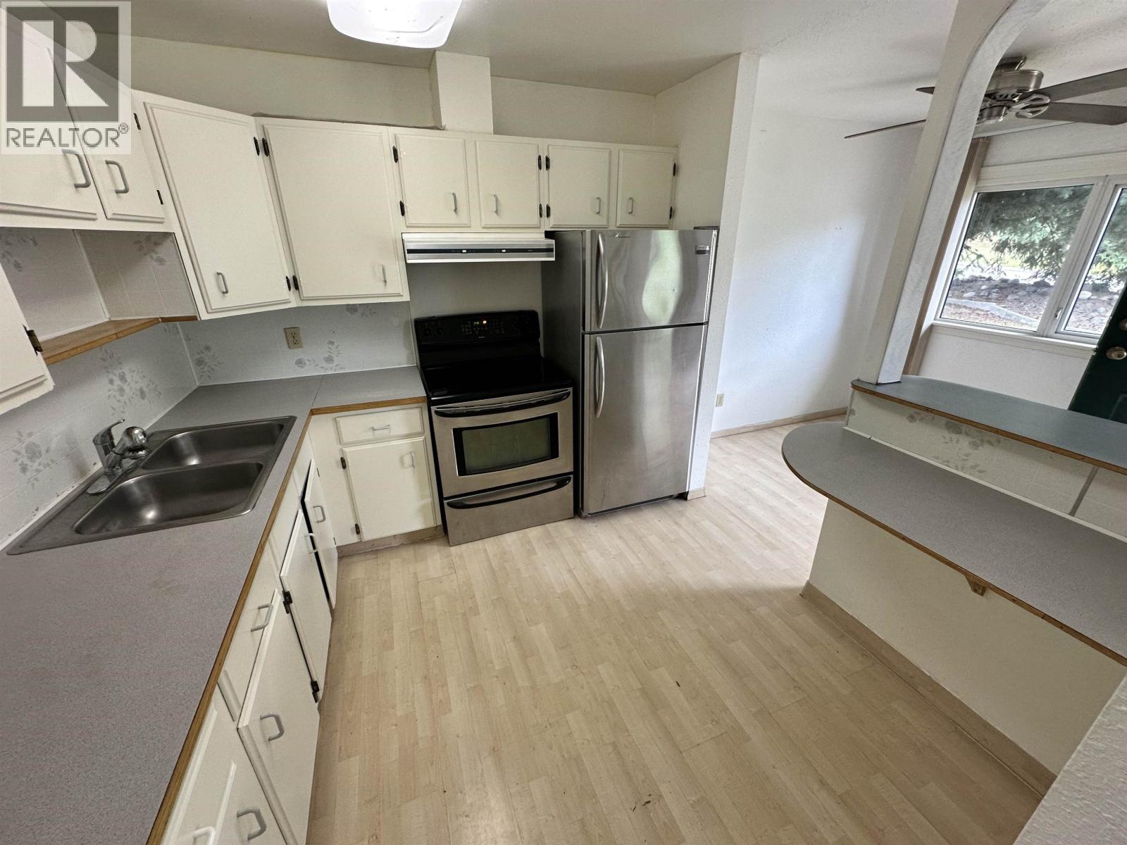461 EVERGREEN CRESCENT - 22