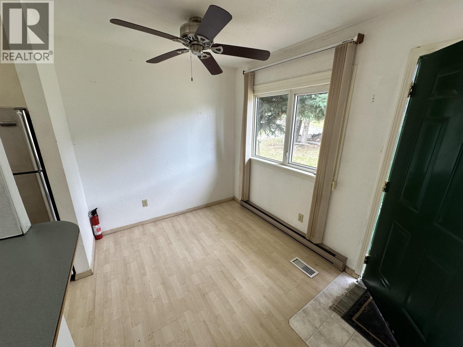461 EVERGREEN CRESCENT - 23