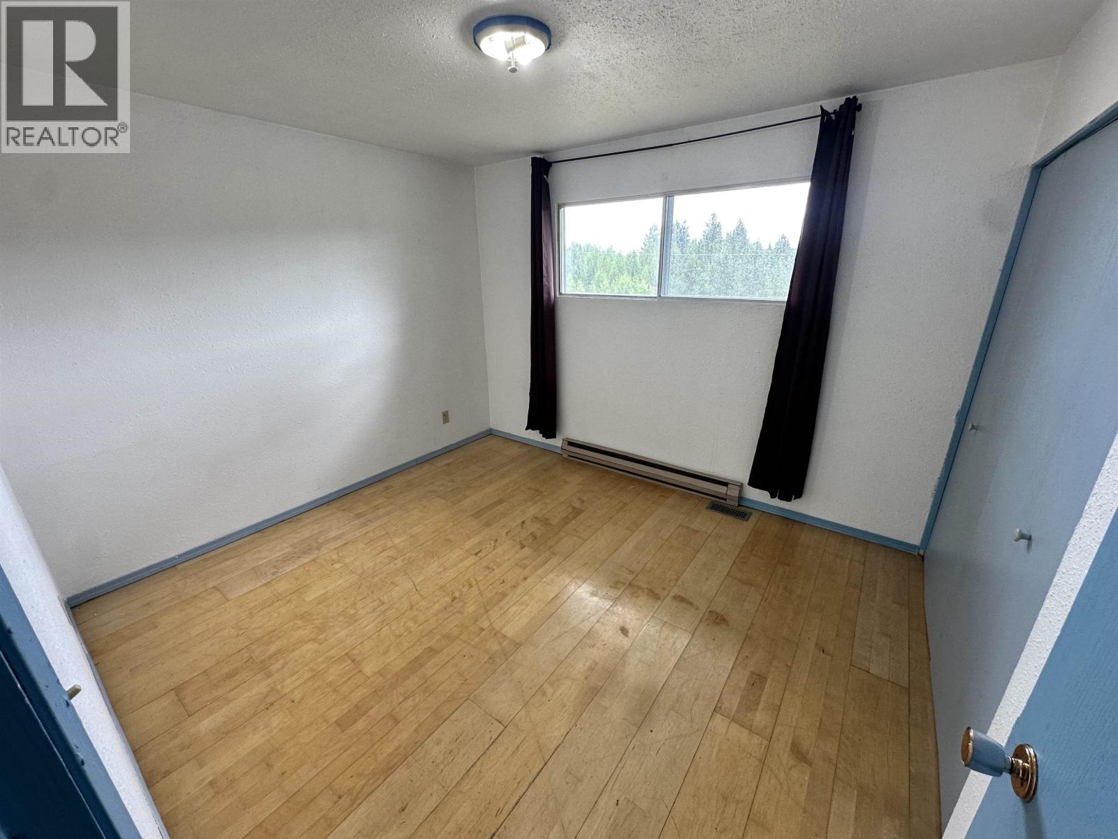 461 EVERGREEN CRESCENT - 24