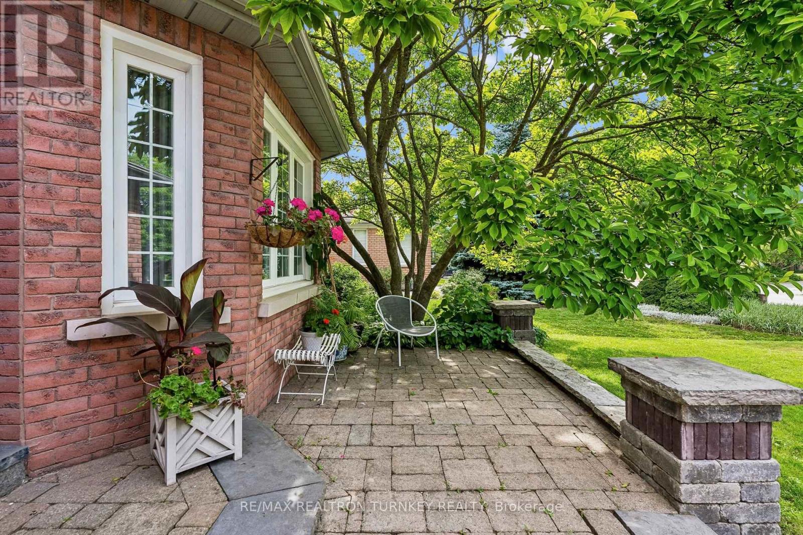 638 GAGNON PLACE - Image 4