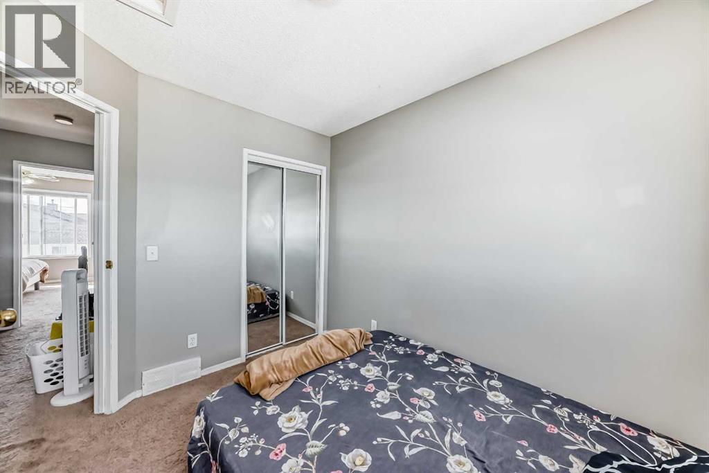 111 Martin Crossing Close NE - 17