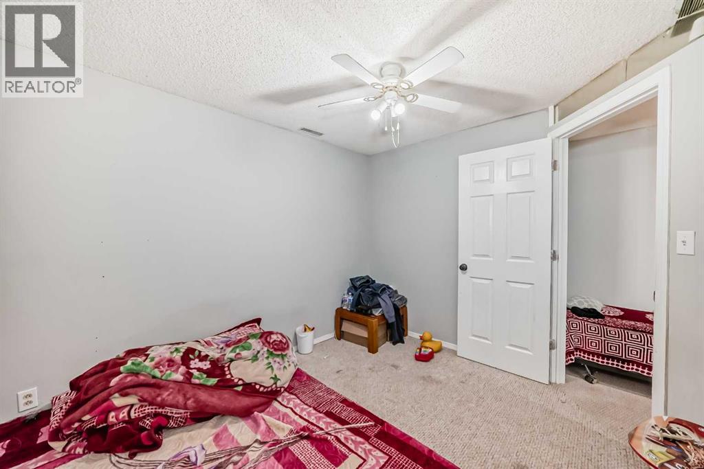 111 Martin Crossing Close NE - 25