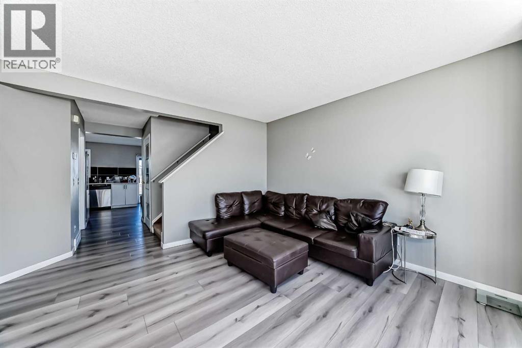 111 Martin Crossing Close NE - 5