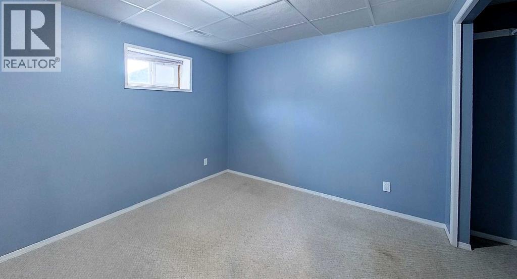 5415 15 Avenue - 19