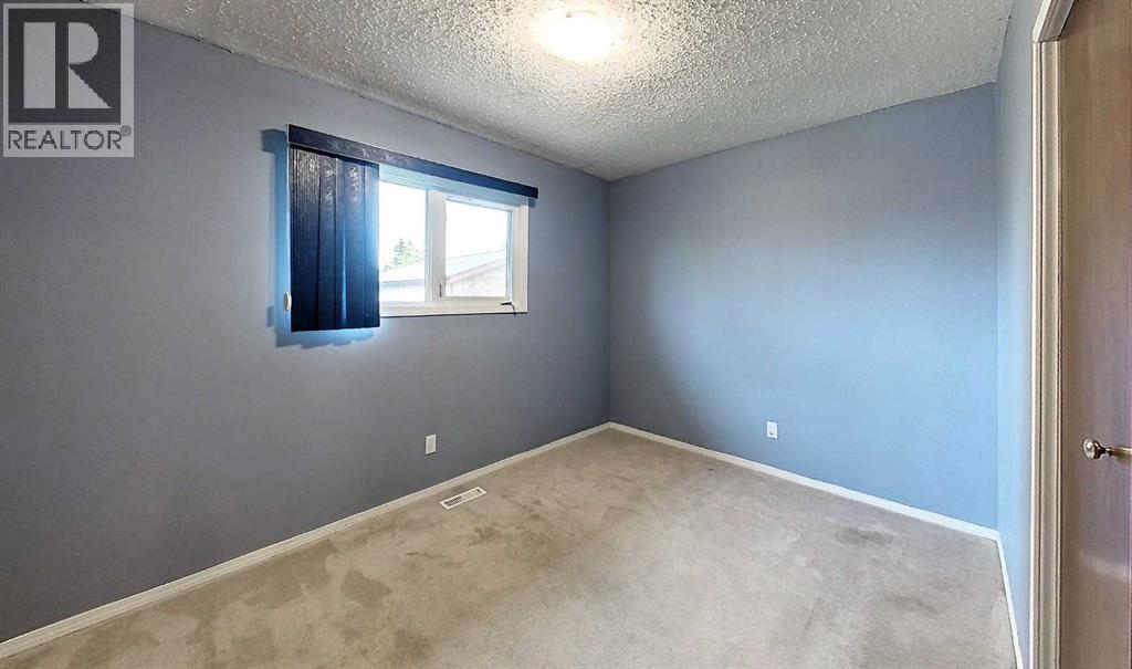 5415 15 Avenue - 13