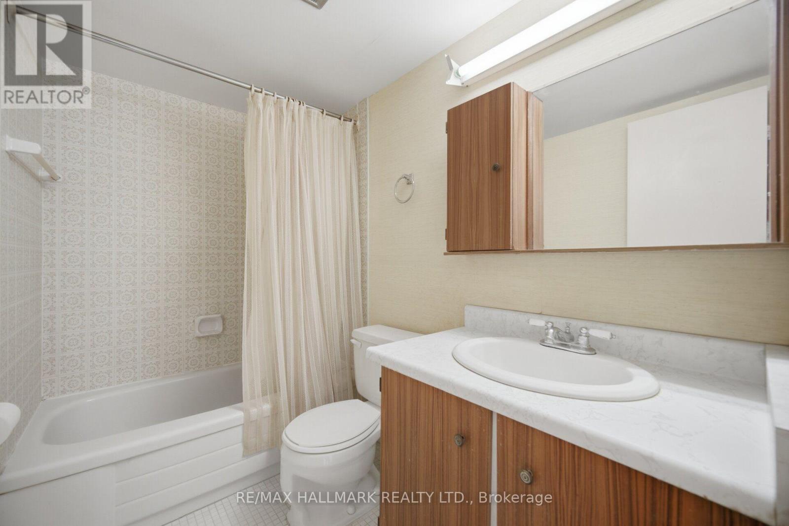 #1504 45 SILVER SPRINGS BOULEVARD - 17