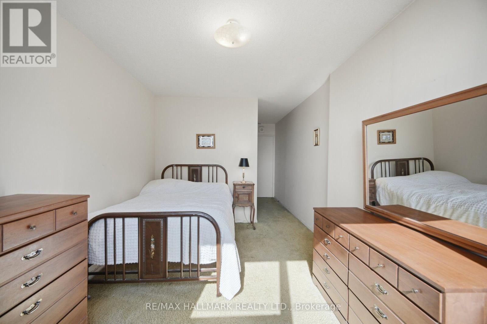 #1504 45 SILVER SPRINGS BOULEVARD - 19