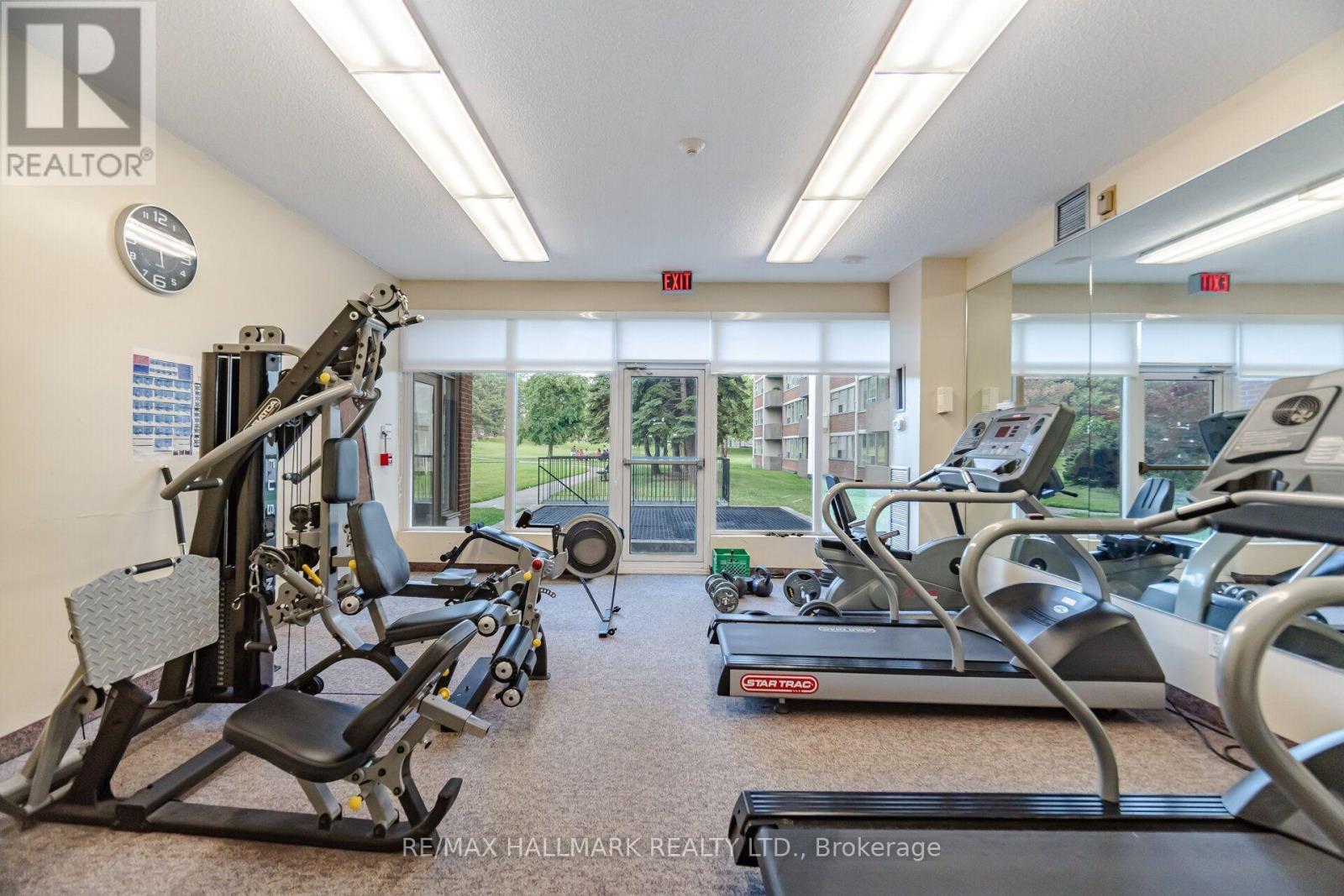 #1504 45 SILVER SPRINGS BOULEVARD - 27