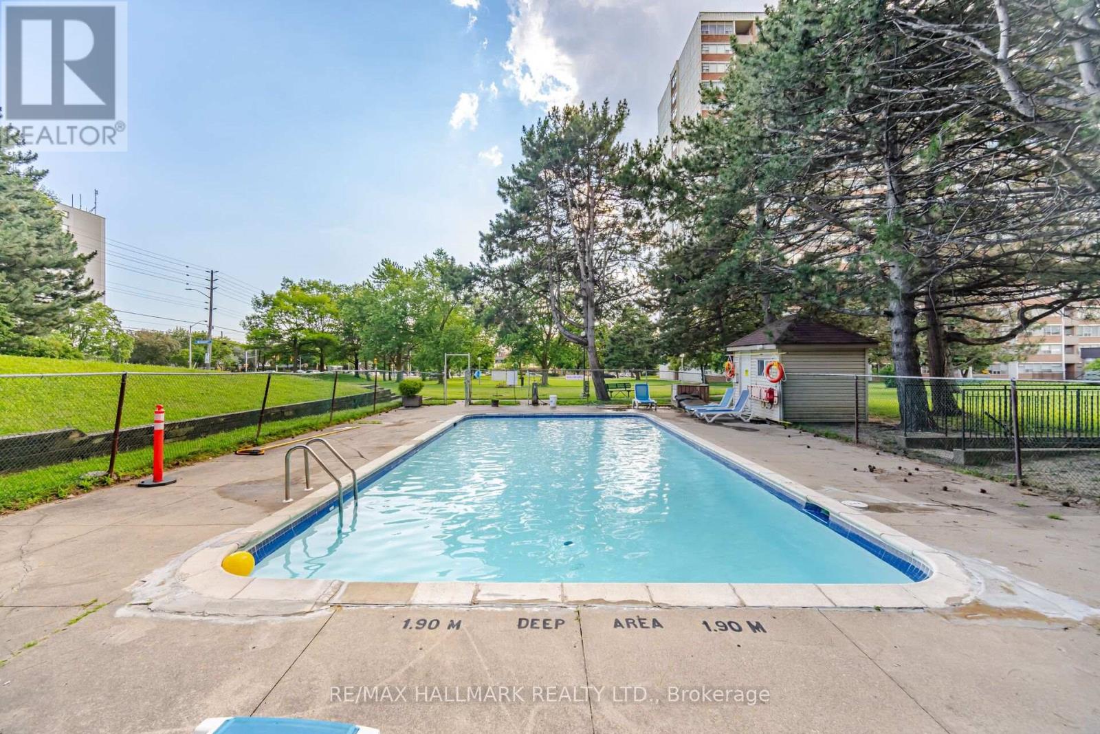#1504 45 SILVER SPRINGS BOULEVARD - 30