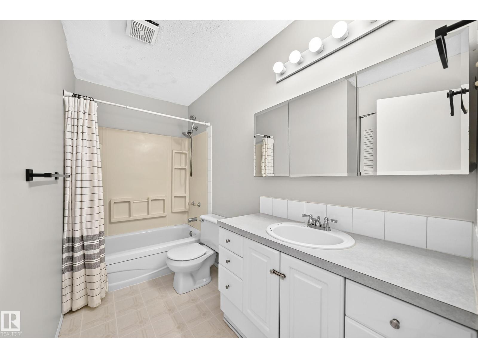 32 MCLEOD PL NW - 28