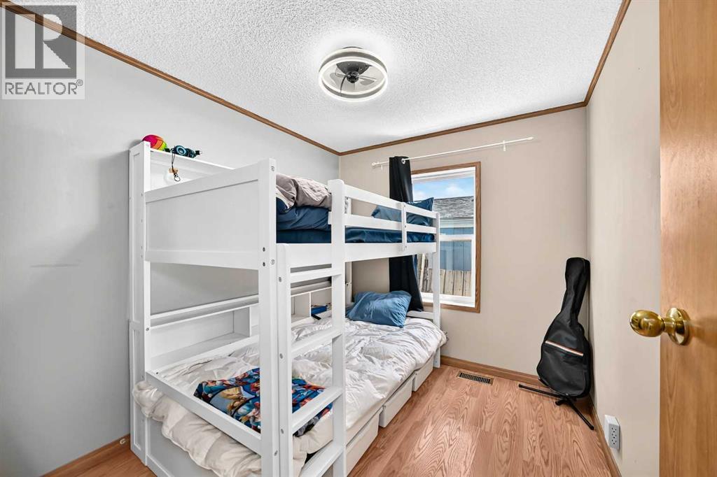 41 Westmount Drive — photo 14
