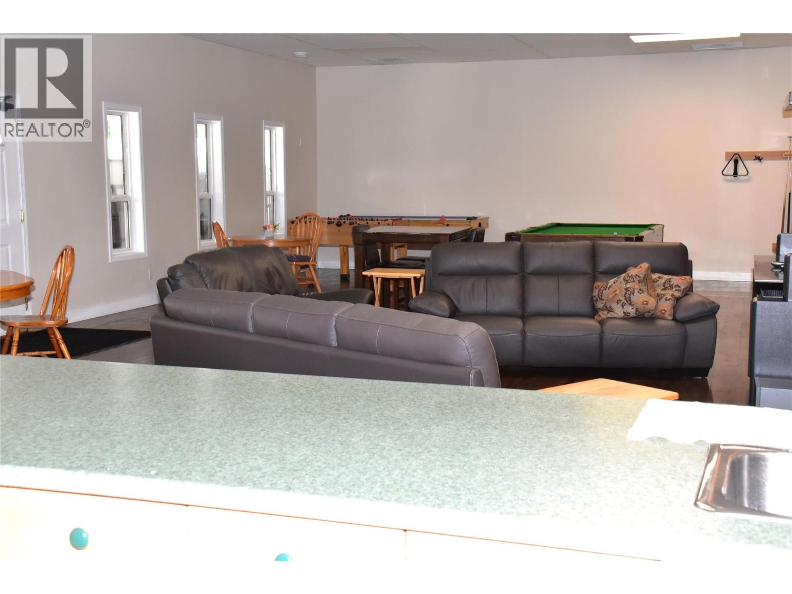 #17 2615 Lakeshore Drive - 31