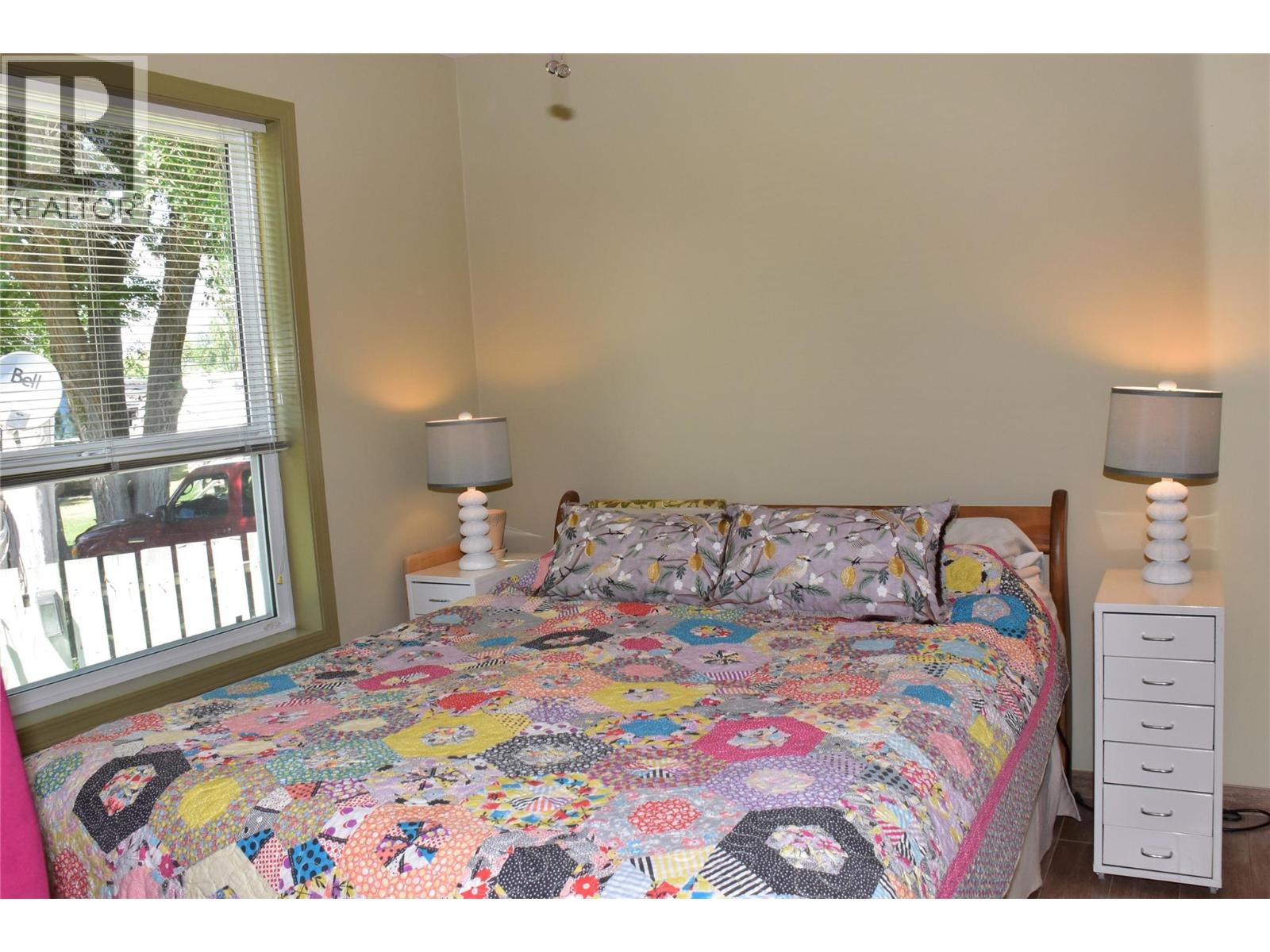 #17 2615 Lakeshore Drive - 14
