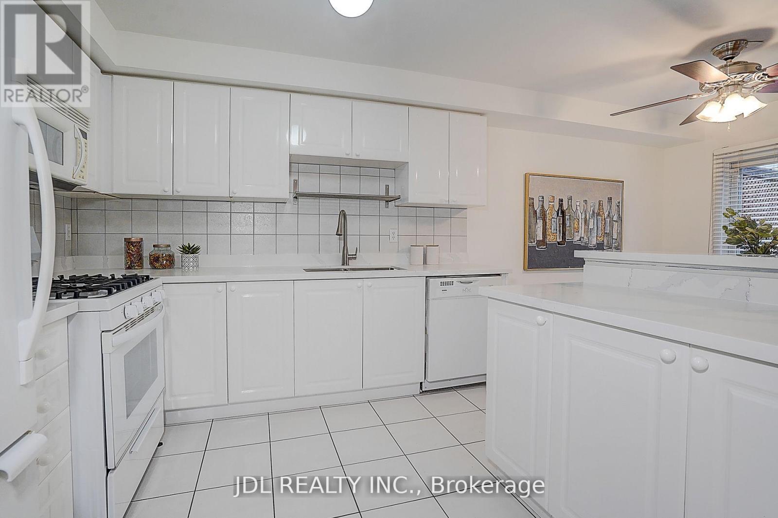 47 MILLCLIFF CIRCLE - 15