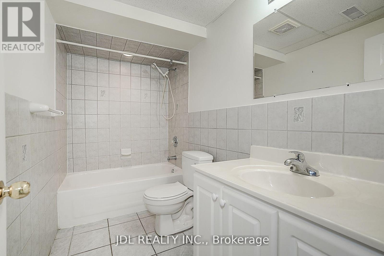 47 MILLCLIFF CIRCLE - 34