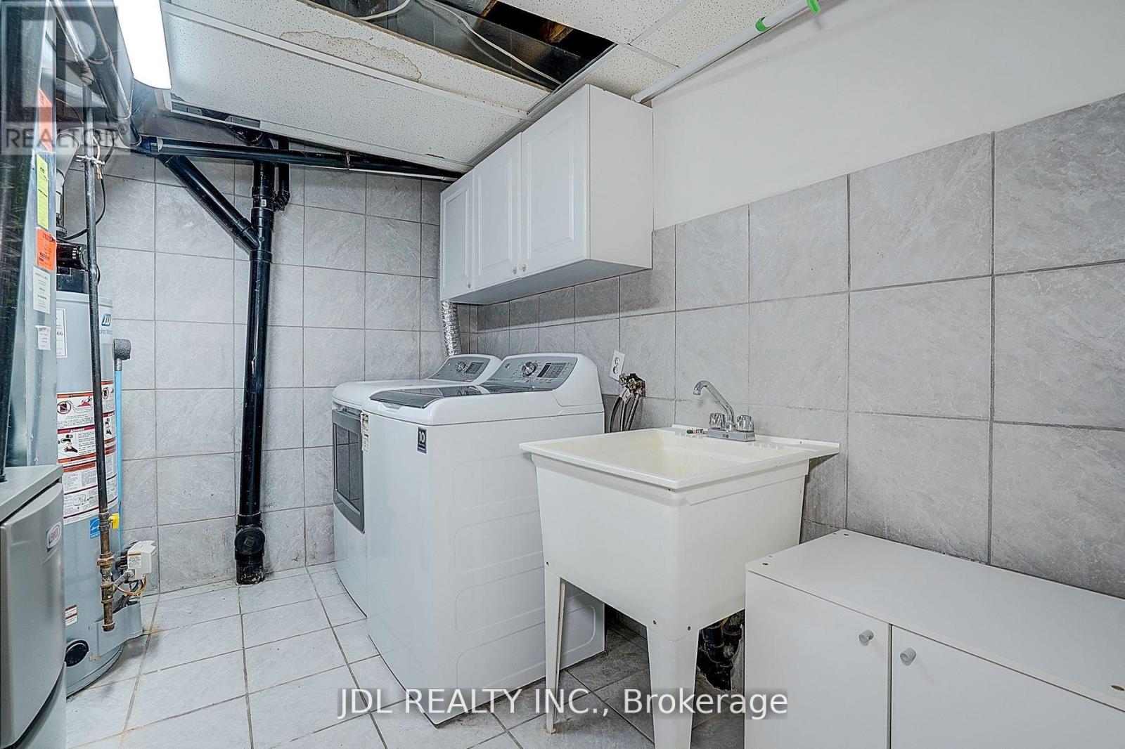 47 MILLCLIFF CIRCLE - 35