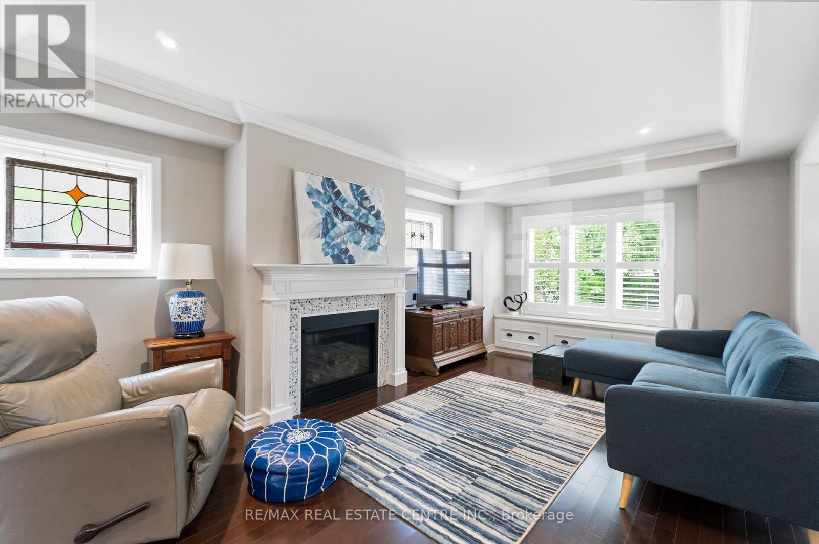 #33 22 SPRING CREEK DRIVE - 12