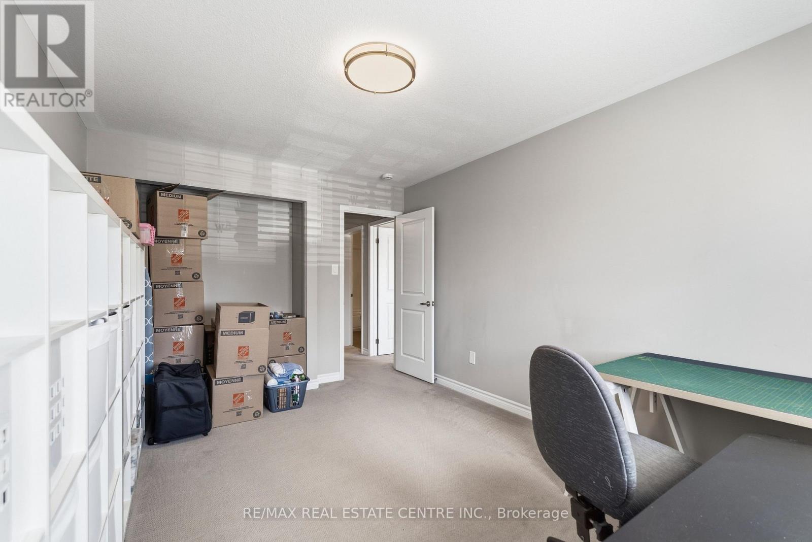 #33 22 SPRING CREEK DRIVE - 24