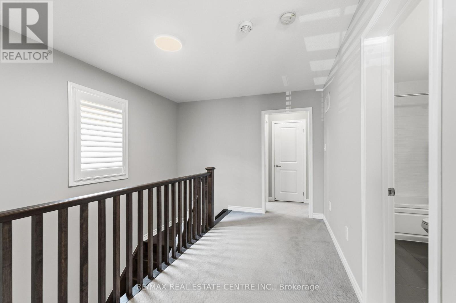 #33 22 SPRING CREEK DRIVE - 28