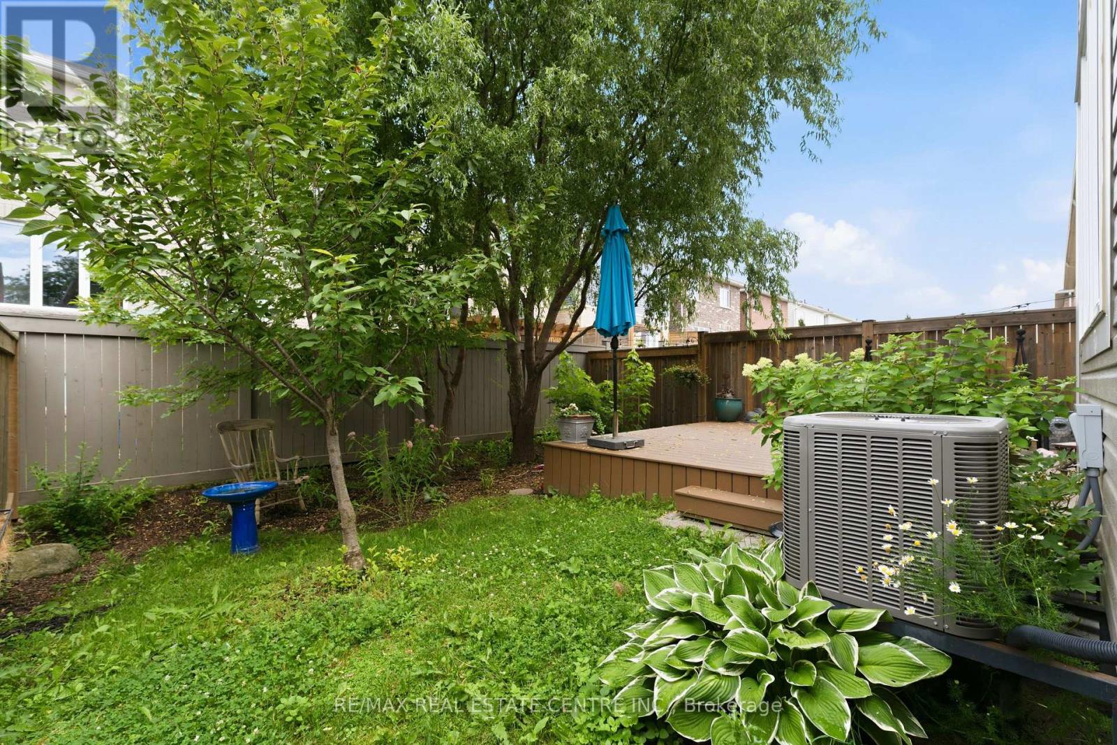 #33 22 SPRING CREEK DRIVE - 37