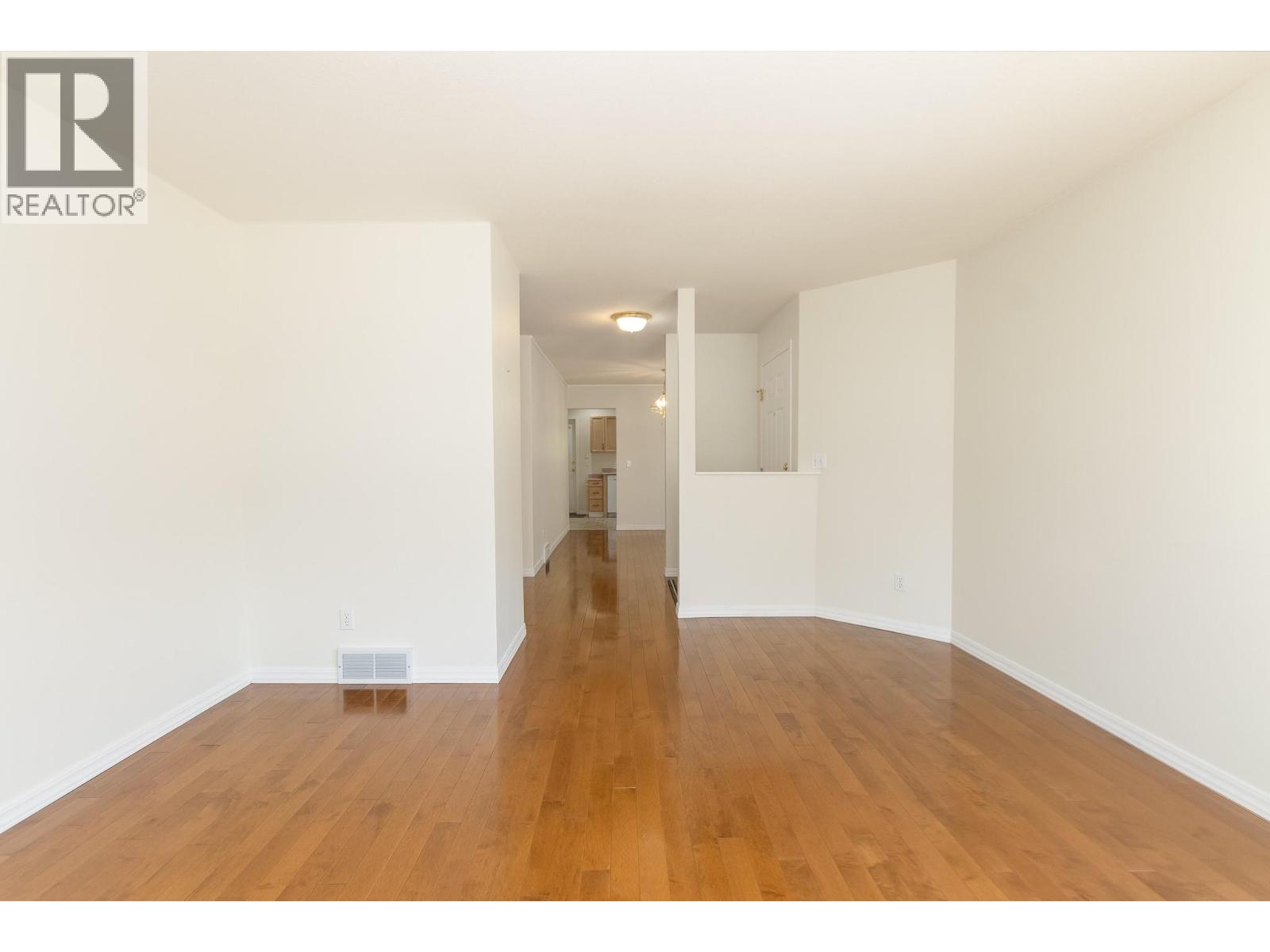 #112 870 10 Street SW - 5