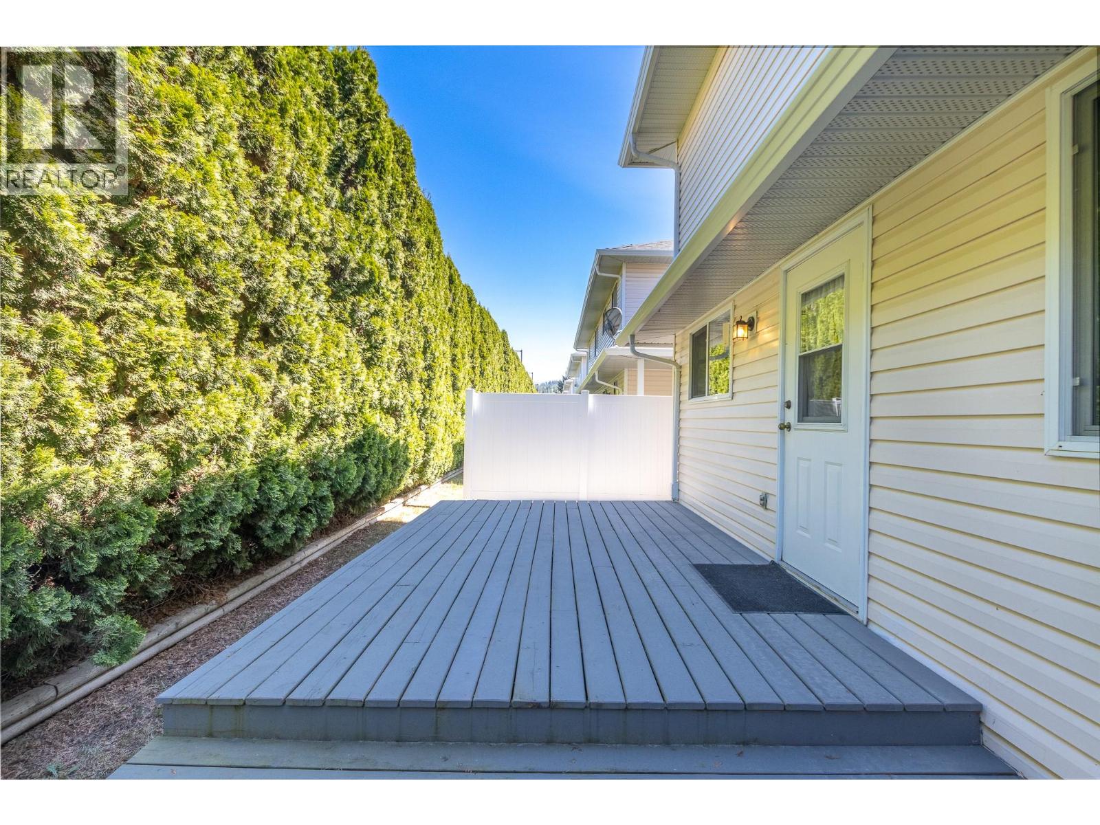 #112 870 10 Street SW - 25